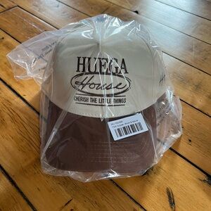 Huega House Two-Tone Cap